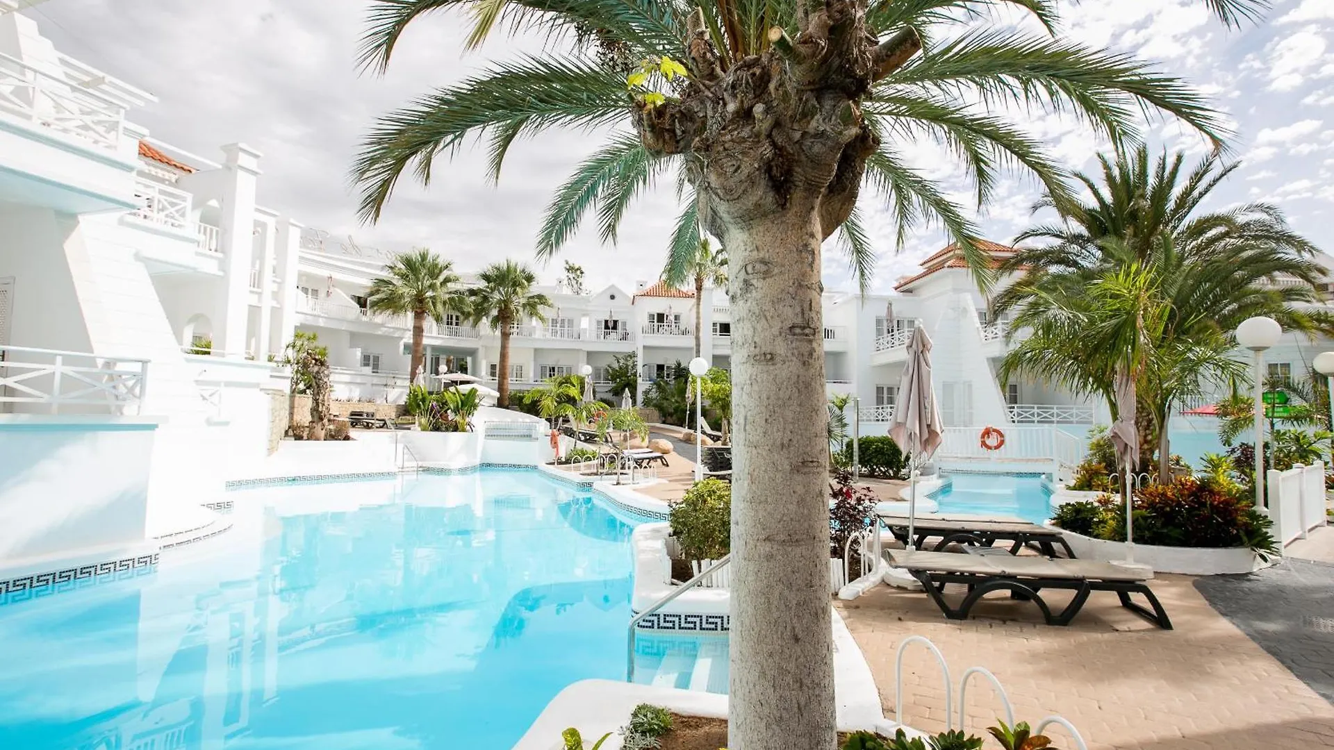 Spacious Apartment With Ocean View Costa Adeje